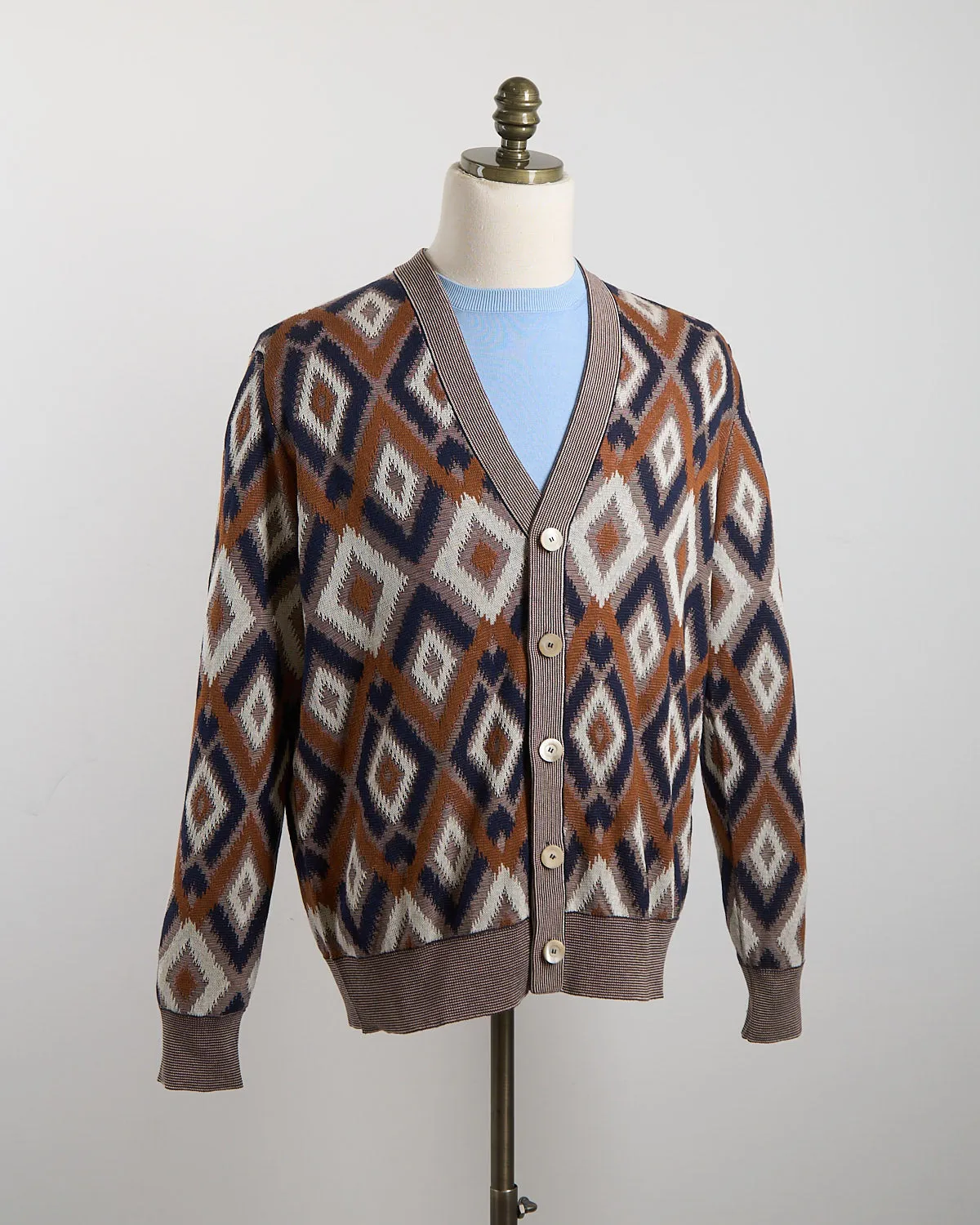 12 Gauge Argyle Fil A Fil Cardigan