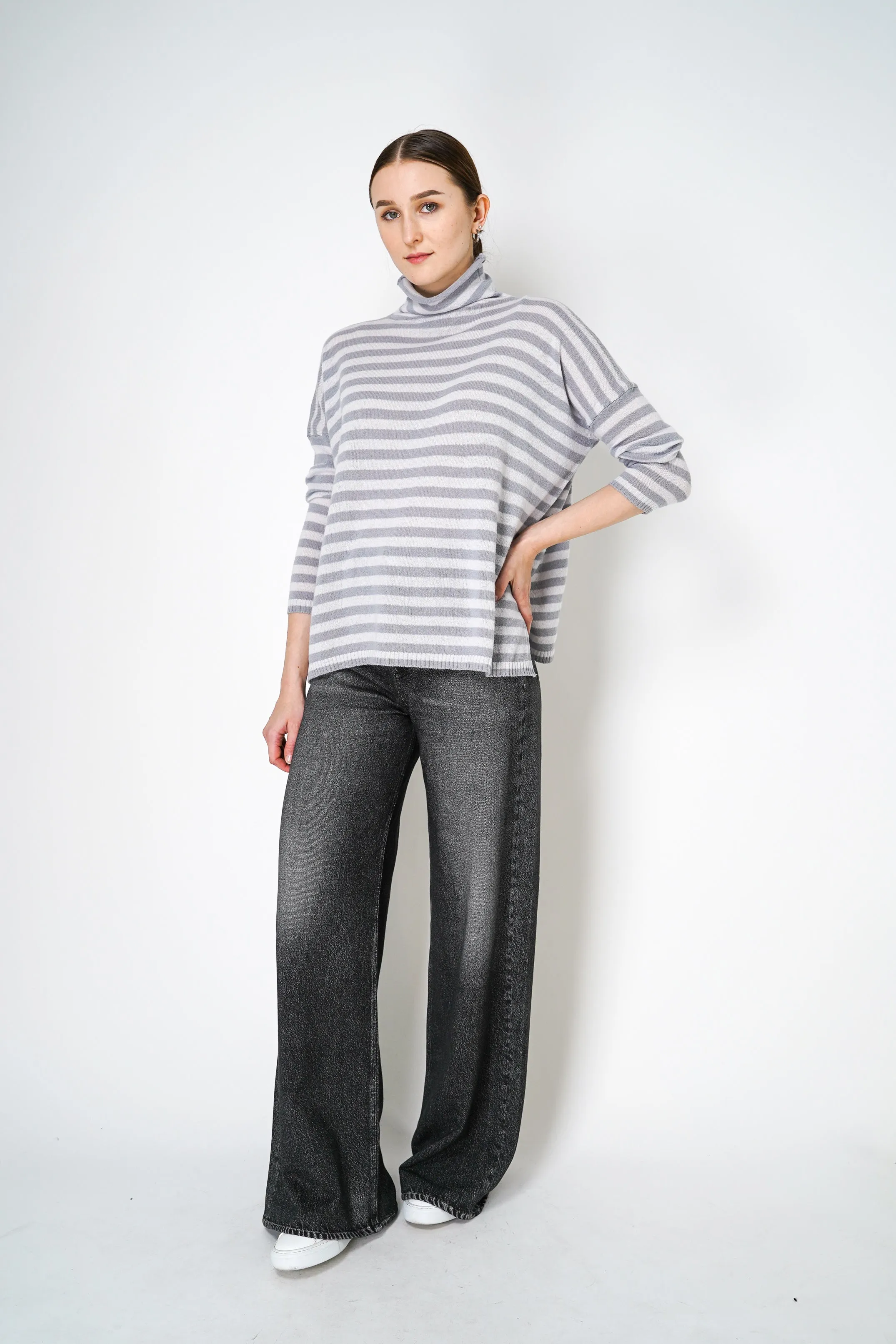 Base Milano Merino Wool Knitted Stripe Turtleneck Sweater in Grey and White