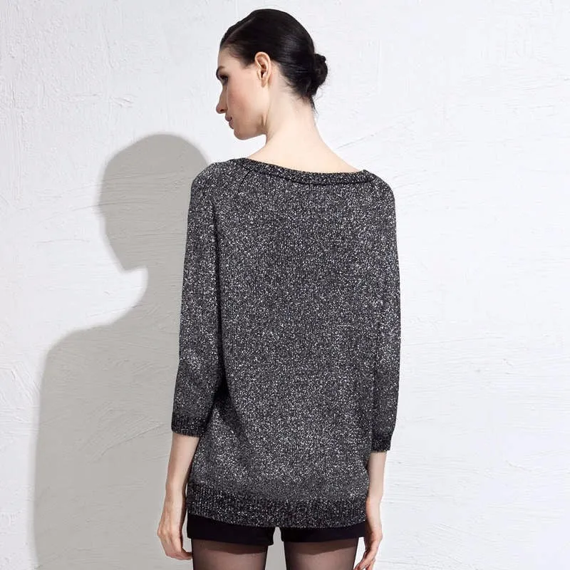 Loose Sweater With Nine Quarter Sleeve